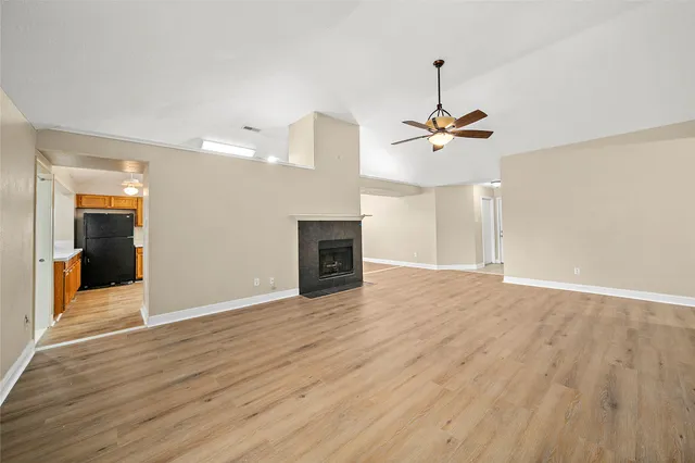 $2,150 | 2935 Auburn Drive, Pearland, TX 77584