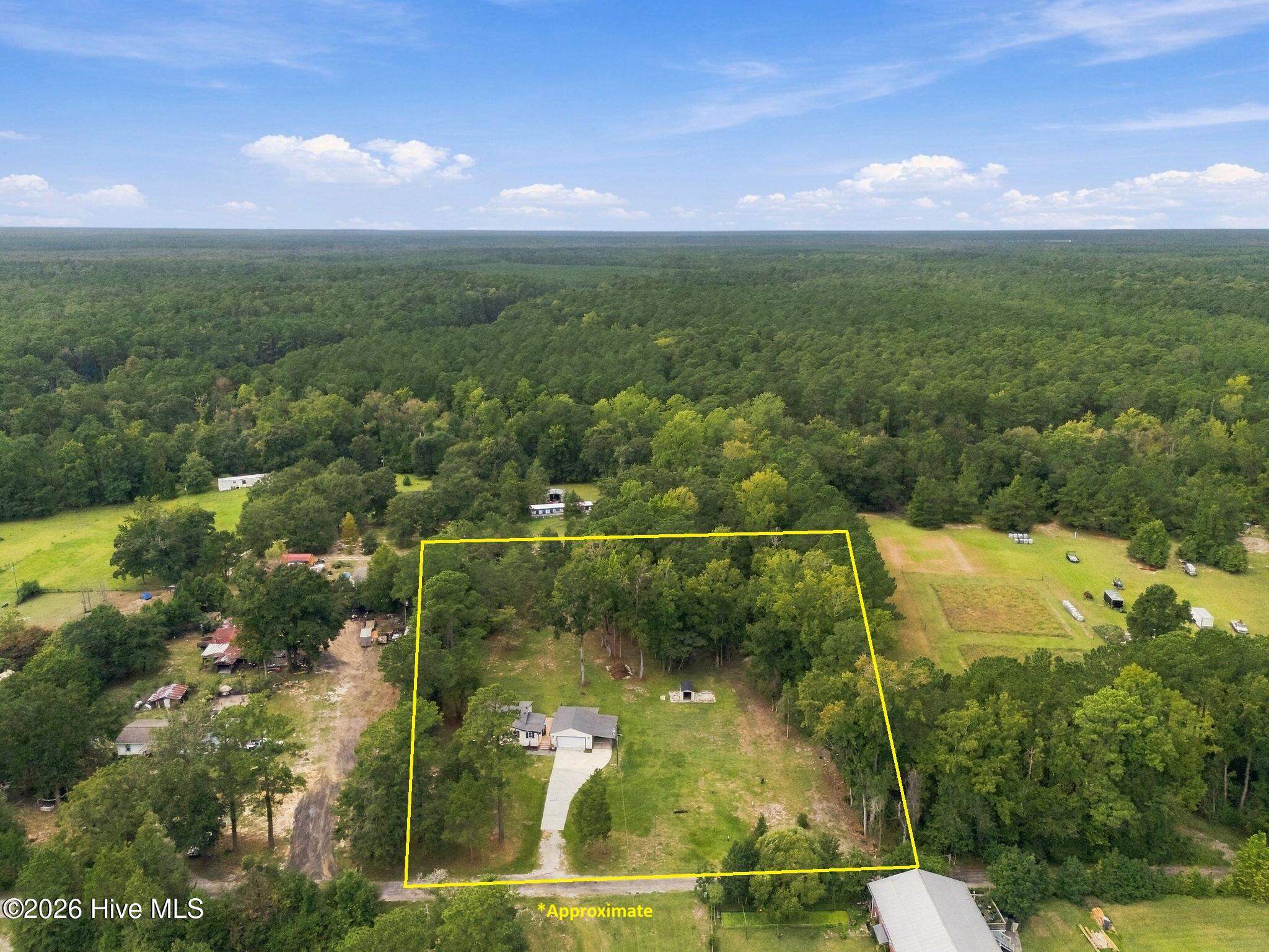 190 Old Bridge Road Rocky Point, NC 28457 - Photo 5 of 47 Gallery Image 5