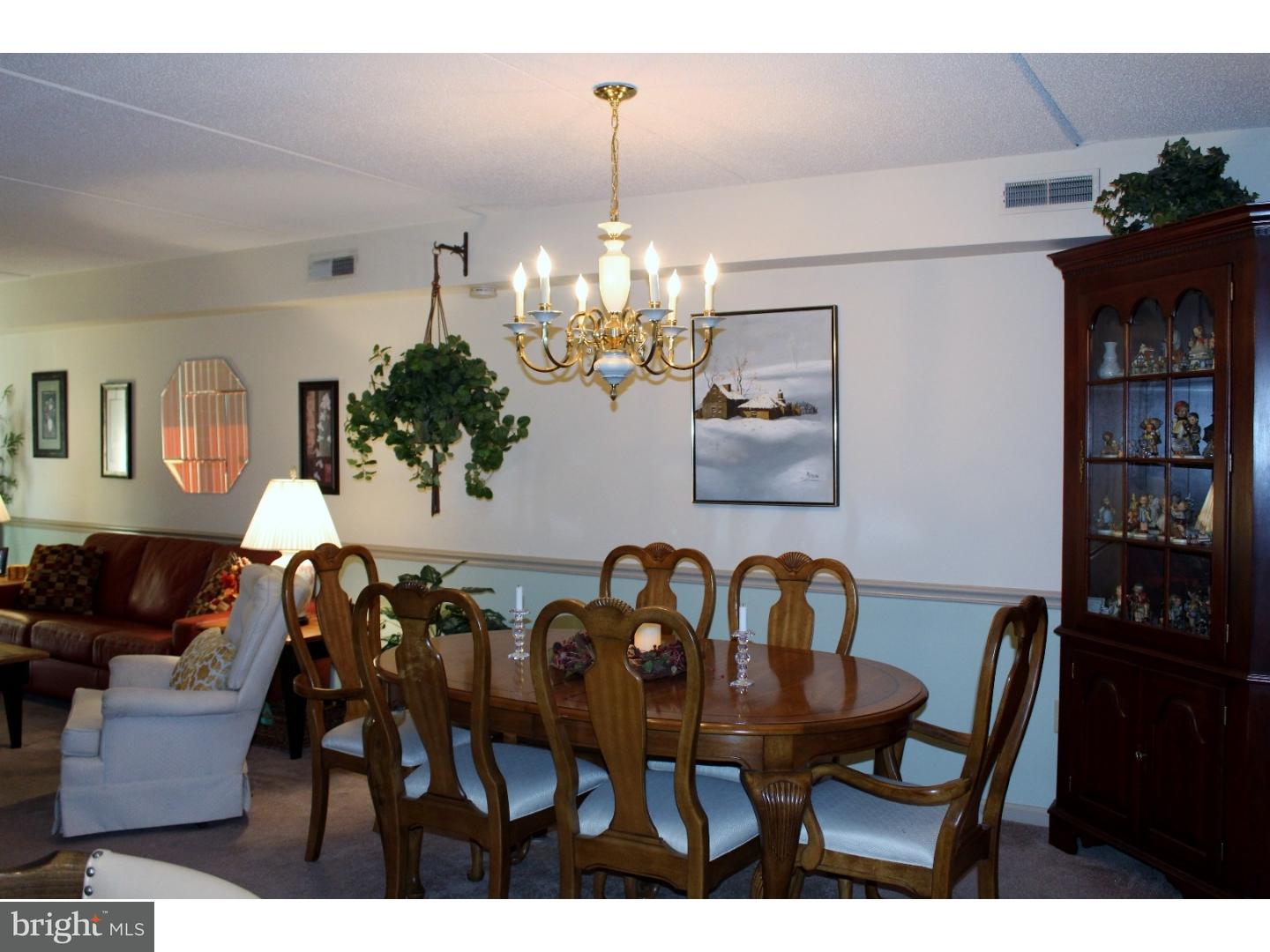 531 Brandon Road Norristown, PA 19403 - Photo 5 of 25 Dining Room