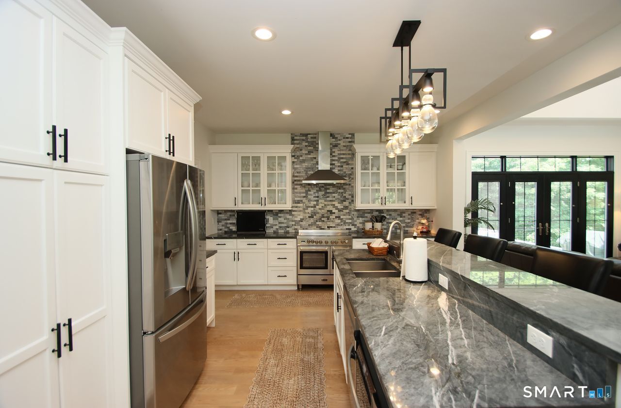 773 West Avon Road Avon, CT 06001 - Photo 18 of 40