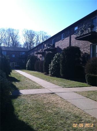 29 Westgate Road, Unit 1 Boston, MA 02467 - Photo 1 of 12 Gallery Image 1