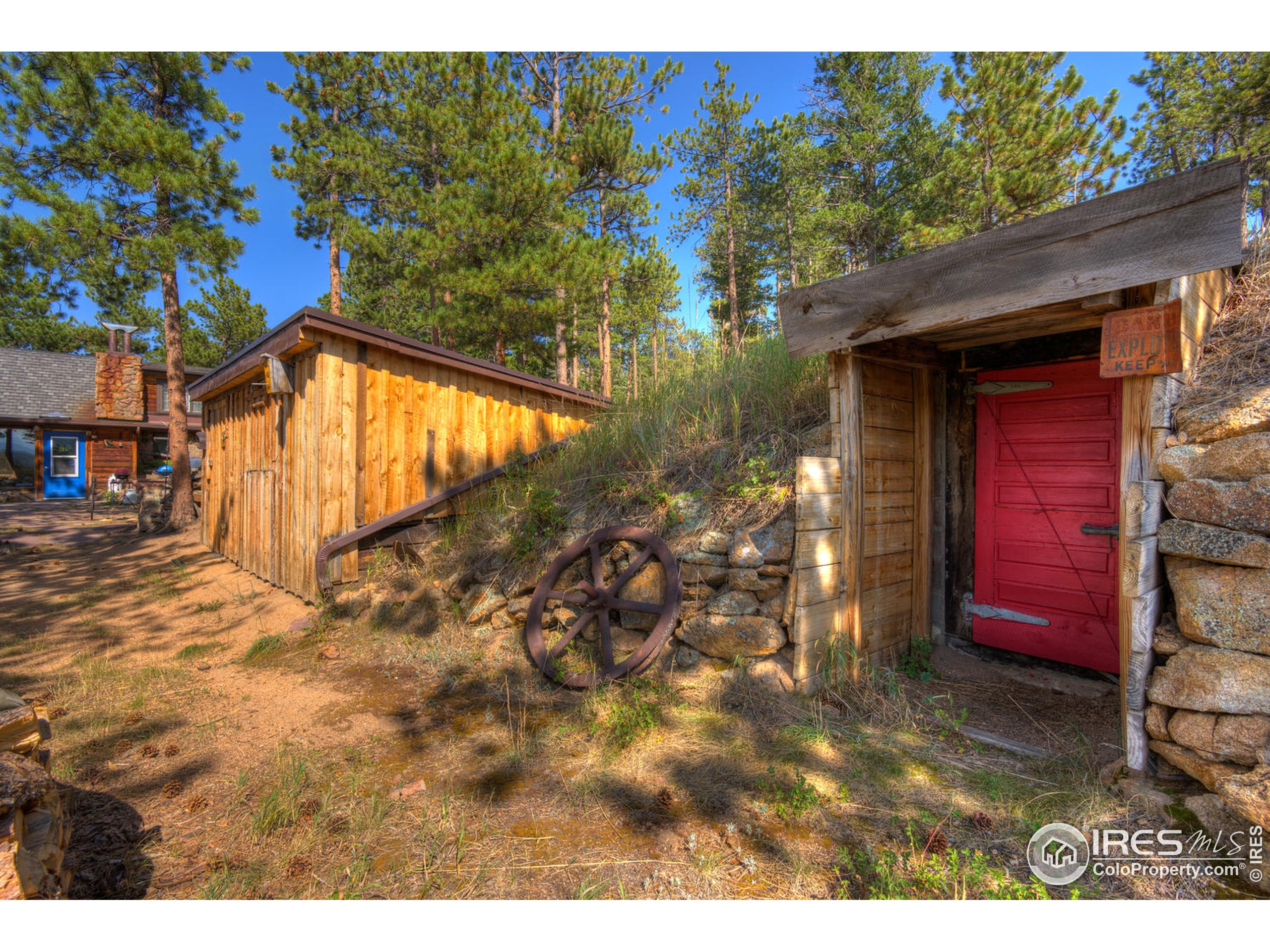 900 Spruce Drive Lyons, CO 80540 - Photo 29 of 40