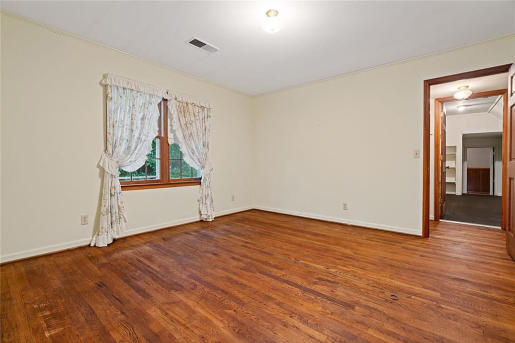 260 Burdette Road Northwest Sandy Springs, GA 30327 - Photo 36 of 59 Gallery Image 36