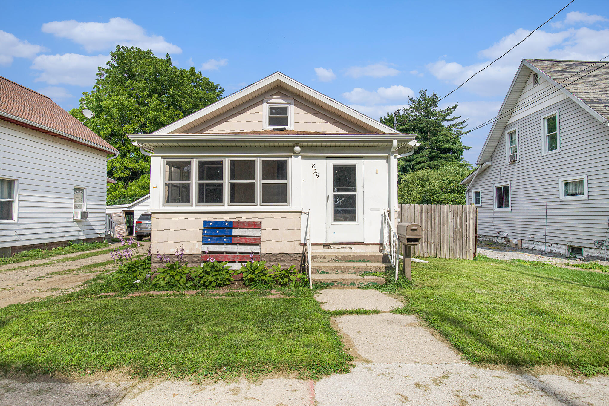 825 Wells Street Jackson, MI 49202 - Photo 25 of 26 DSC_0115