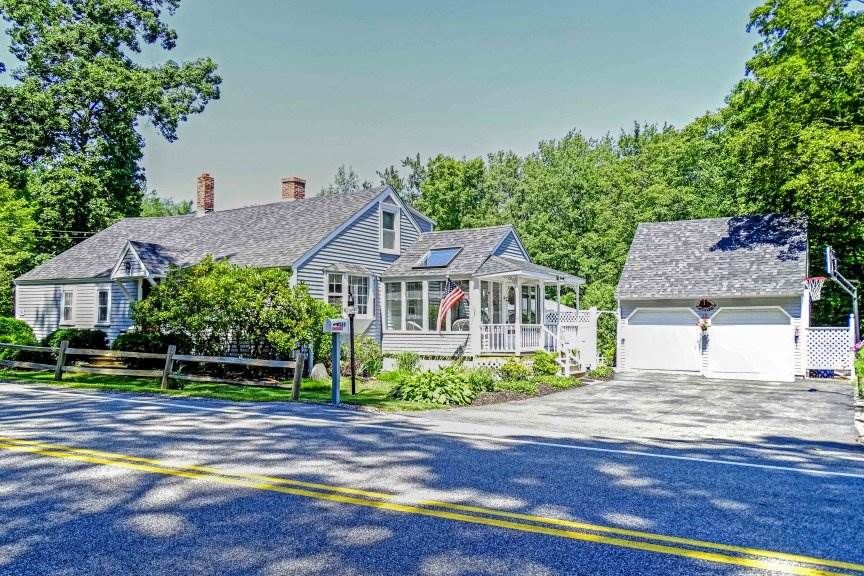569 Exeter Road Hampton, NH 03842 - Photo 1 of 40