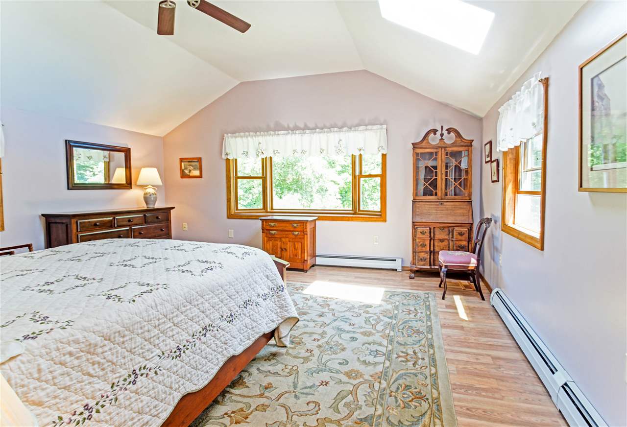 569 Exeter Road Hampton, NH 03842 - Photo 18 of 40