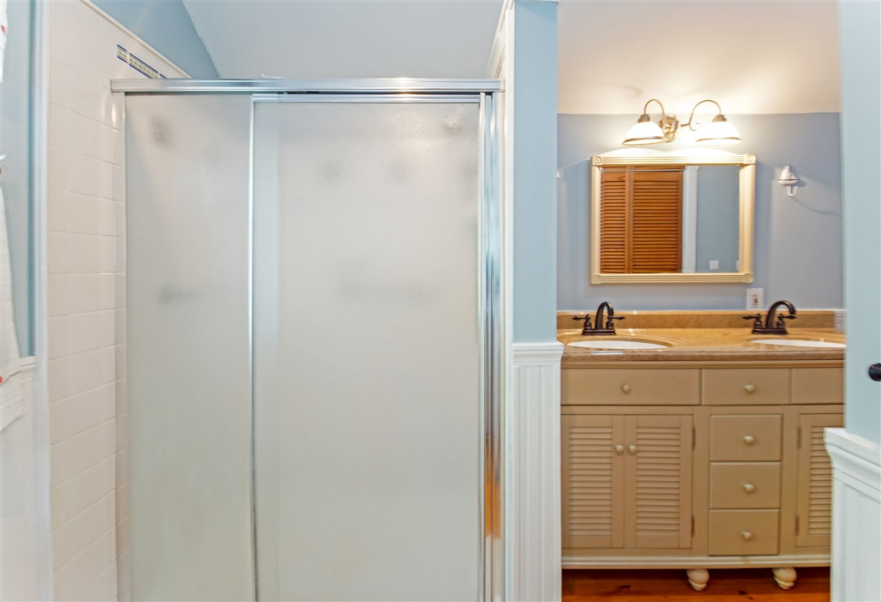 569 Exeter Road Hampton, NH 03842 - Photo 21 of 40