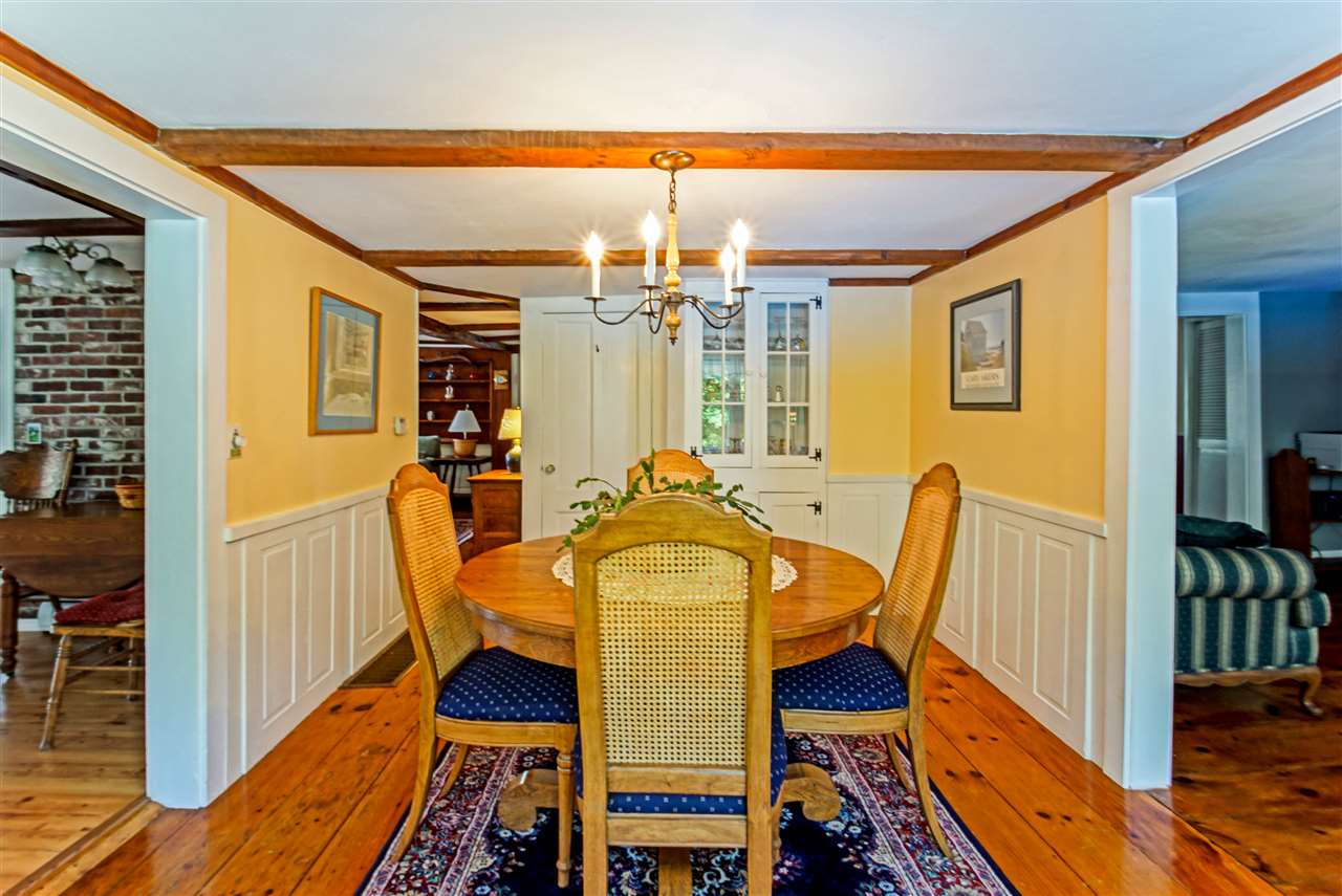 569 Exeter Road Hampton, NH 03842 - Photo 8 of 40