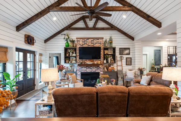 $895,000 | 2860 Garners Creek Road, Dickson, TN 37055