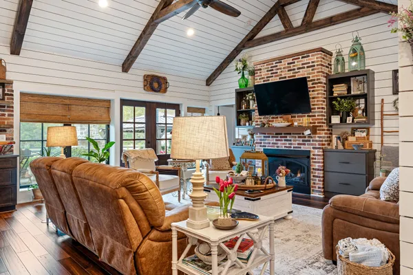 $895,000 | 2860 Garners Creek Road, Dickson, TN 37055