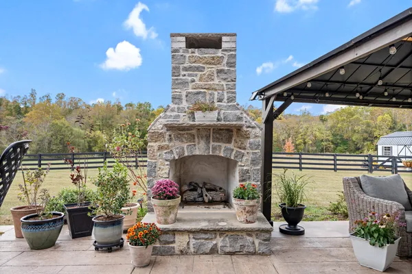 $895,000 | 2860 Garners Creek Road, Dickson, TN 37055