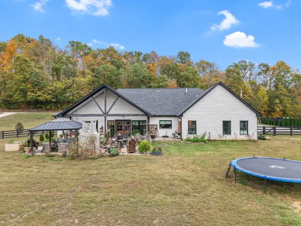 $895,000 | 2860 Garners Creek Road, Dickson, TN 37055