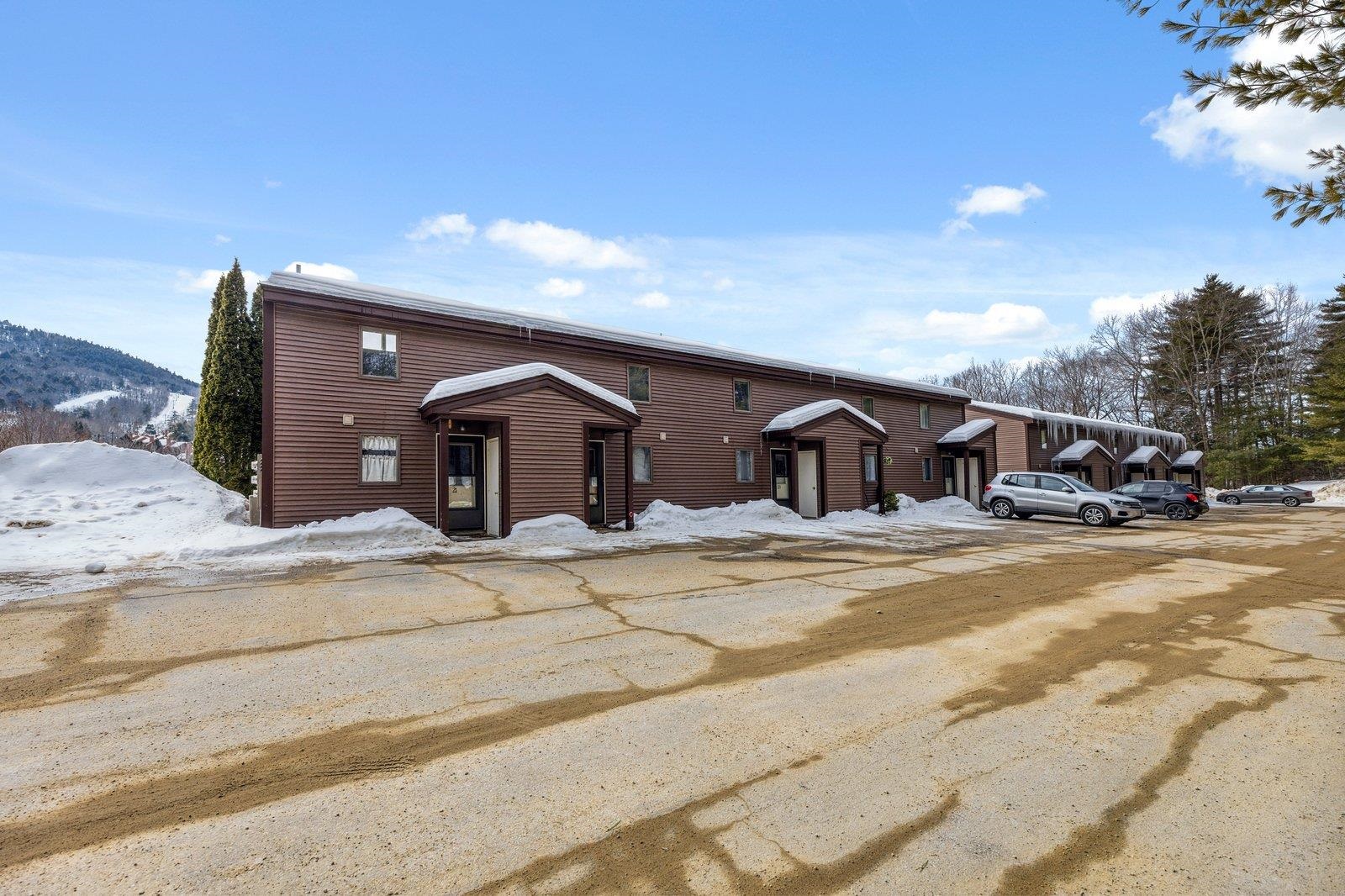 576 Francestown Road, Unit 22 Bennington, NH 03442 - Photo 2 of 23 Gallery Image 2