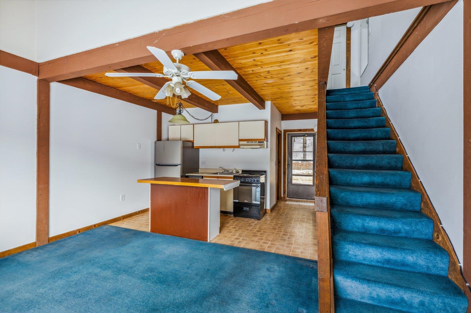 576 Francestown Road, Unit 22 Bennington, NH 03442 - Photo 10 of 23 Gallery Image 10