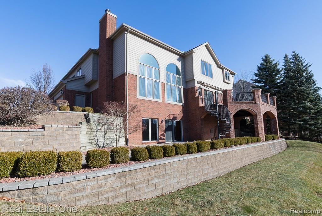 1146 Autumnview Drive Rochester, MI 48307 - Photo 45 of 50 Autumnview MLS-W015.jpg