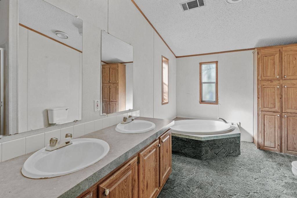 11006 Old Kings Road Jacksonville, FL 32219 - Photo 9 of 24 Gallery Image 9