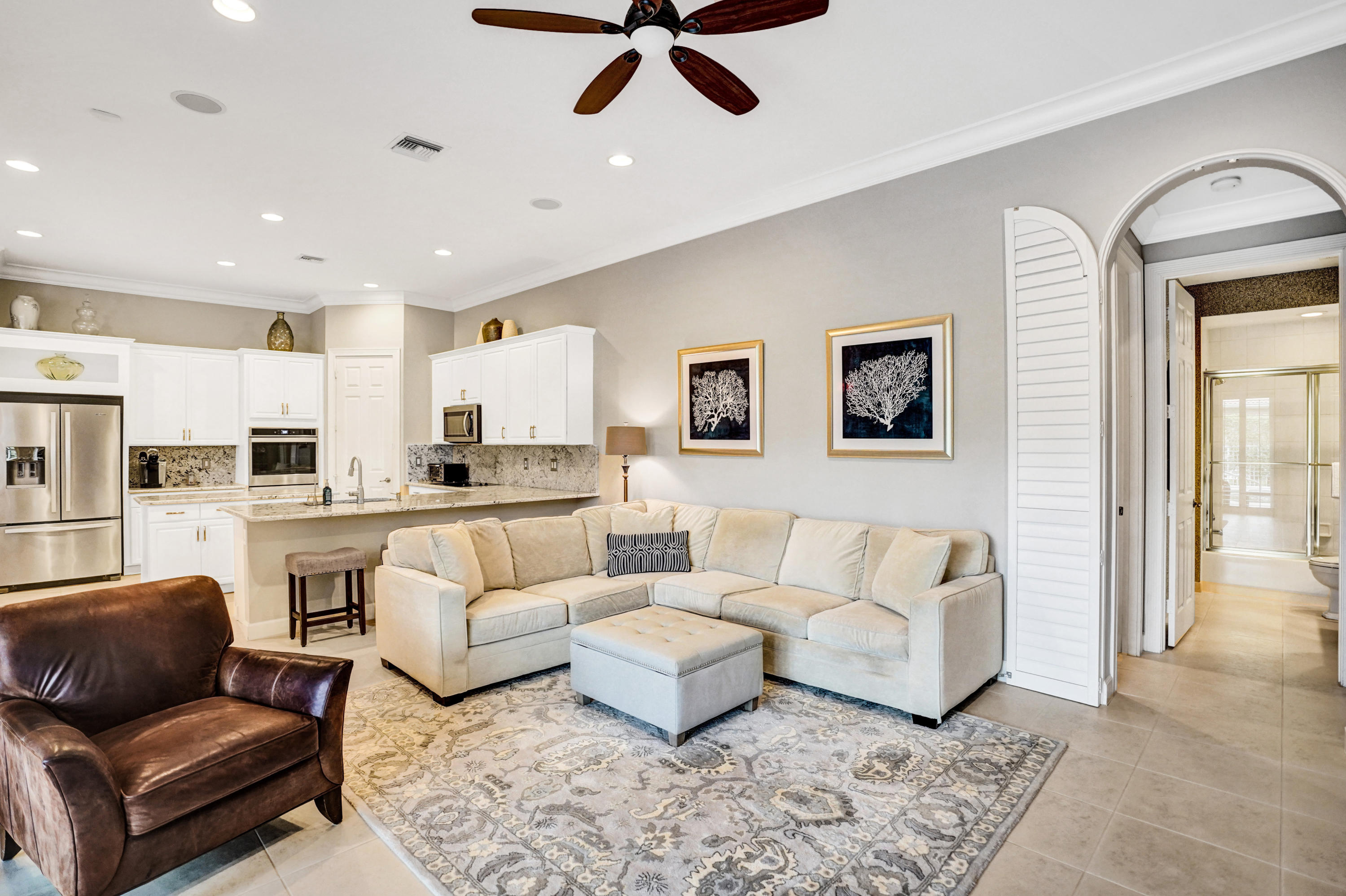 21231 Falls Ridge Way Boca Raton, FL 33428 - Photo 16 of 39 Family room