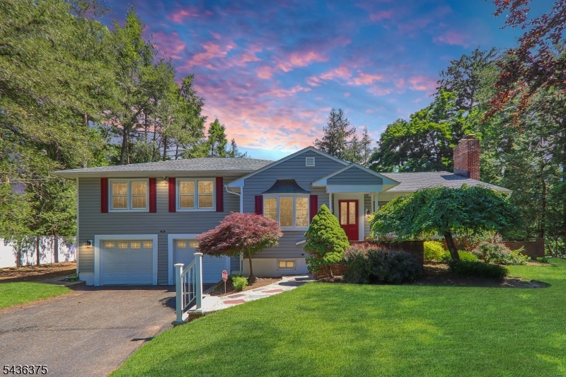 785 Lamberts Mill Road Westfield, NJ 07090 - Photo 1 of 37
