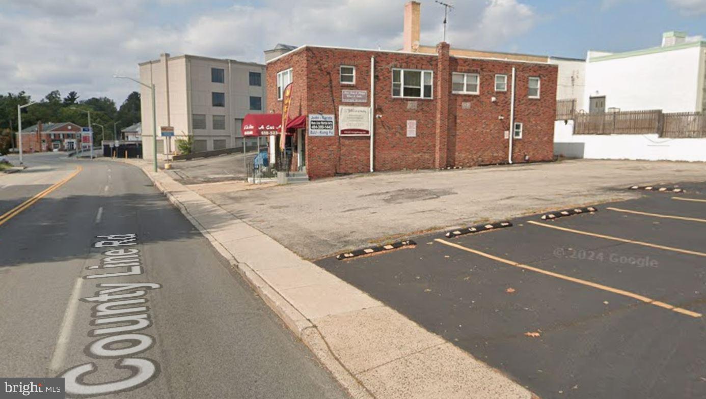 1207 County Line Road Bryn Mawr, PA 19010 - Photo 5 of 17 a view of a building