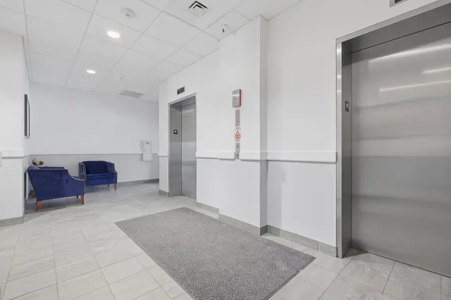 $305,000 | 9670 Franklin Avenue, Unit 411, Franklin Park, IL 60131