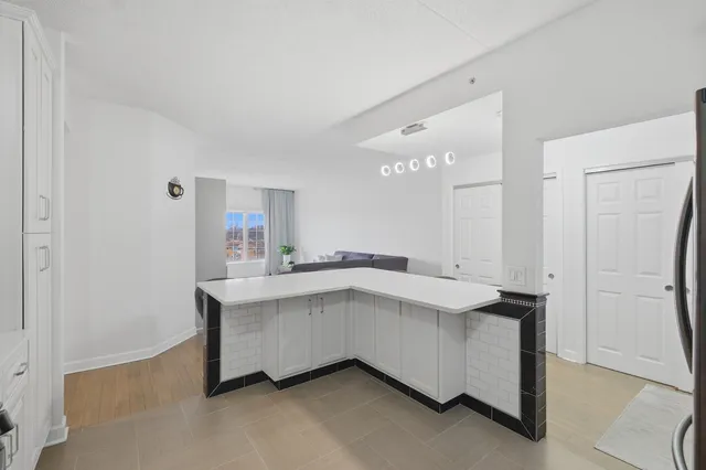 $305,000 | 9670 Franklin Avenue, Unit 411, Franklin Park, IL 60131