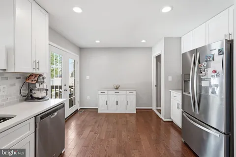 $795,000 | 7832 Fordson Road, Alexandria, VA 22306
