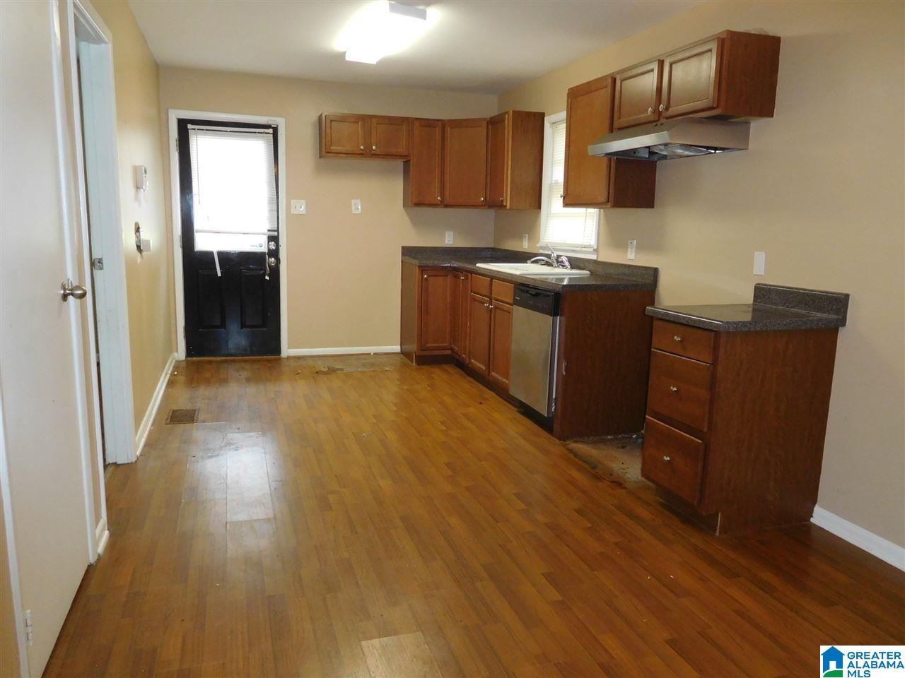 604 Ave J Bessemer, AL 35020 - Photo 9 of 30