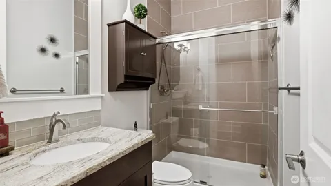 $1,499,950 | 6508 Southeast 7th Place, Renton, WA 98059