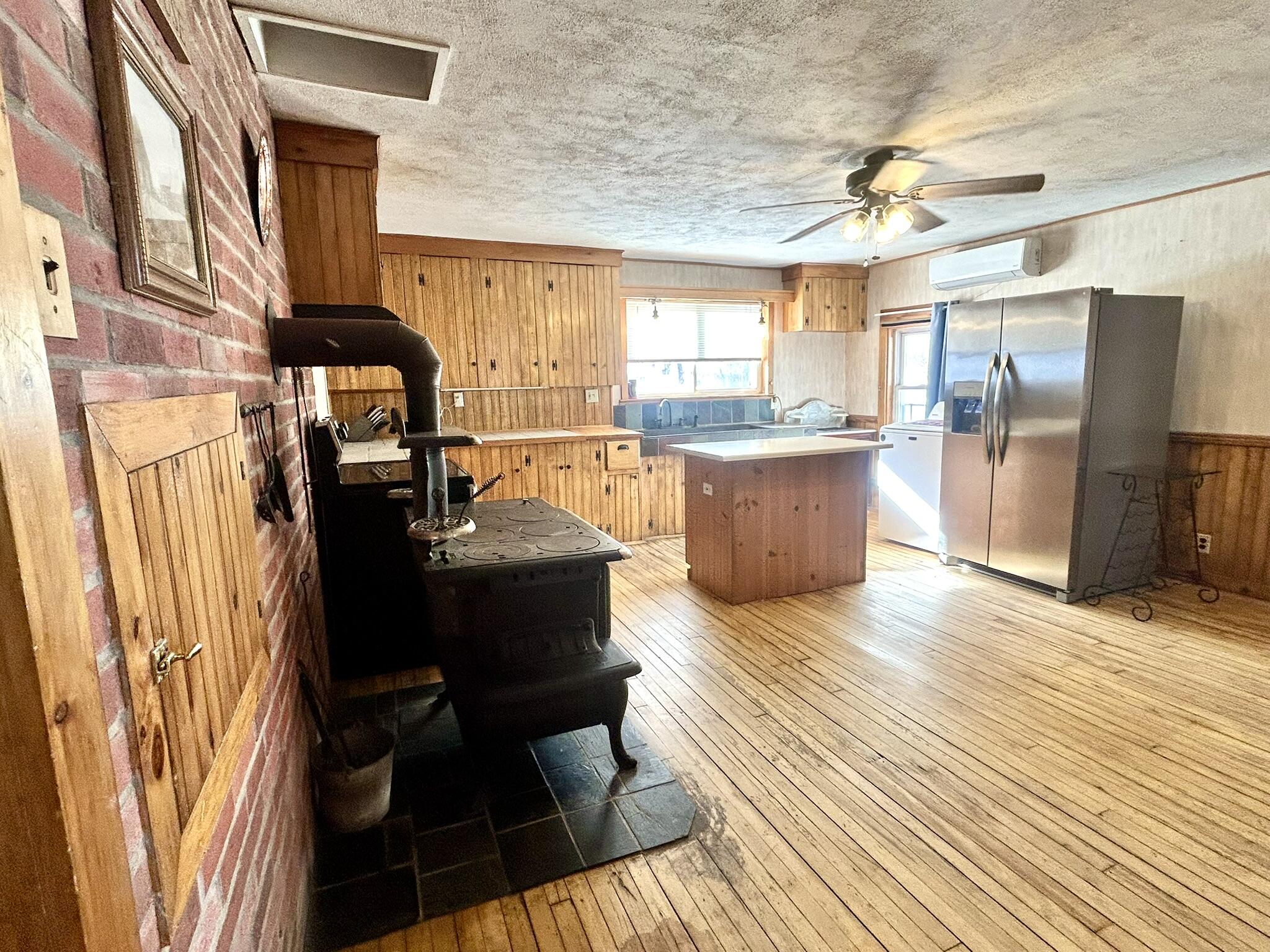 172 West Ripley Road Ripley, ME 04930 - Photo 11 of 50 IMG_9344