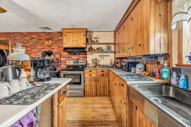 $250,000 | 172 West Ripley Road, Ripley, ME 04930