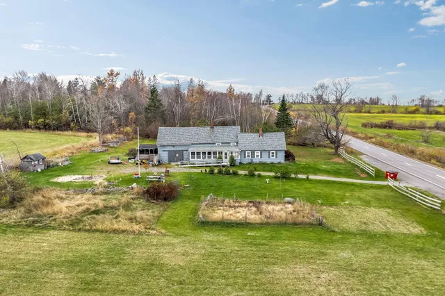 $250,000 | 172 West Ripley Road, Ripley, ME 04930