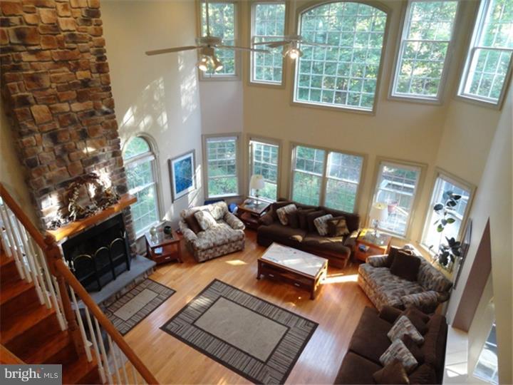 400 Buchert Road Pottstown, PA 19464 - Photo 8 of 25 Family Room
