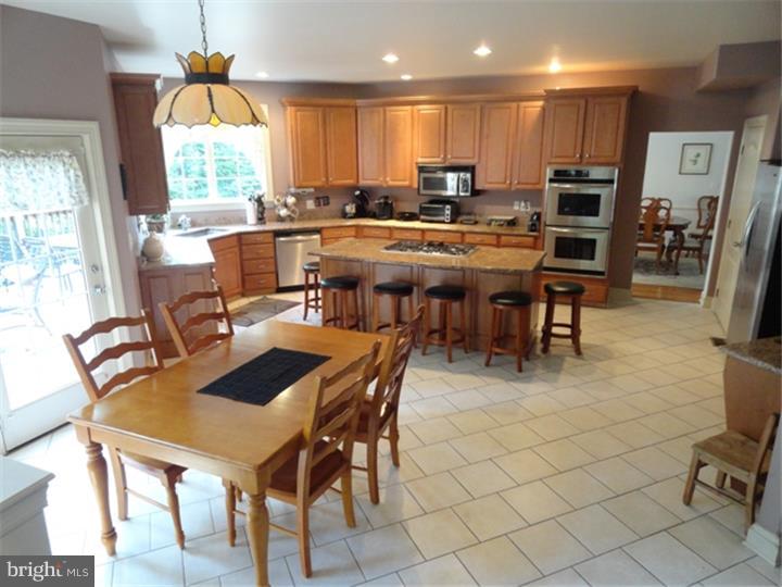 400 Buchert Road Pottstown, PA 19464 - Photo 9 of 25 Kitchen
