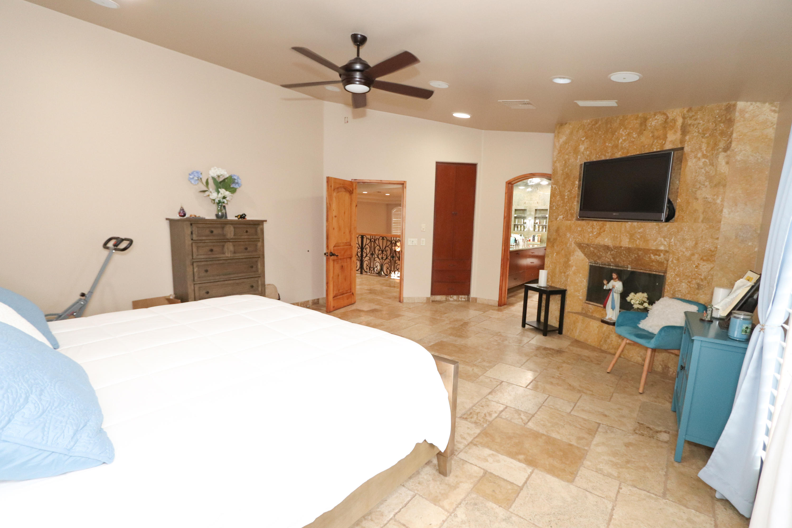 31575 El Toro Road Cathedral City, CA 92234 - Photo 13 of 36 3E9CBBDB-1CFE-4E7F-86E7-D83160400422