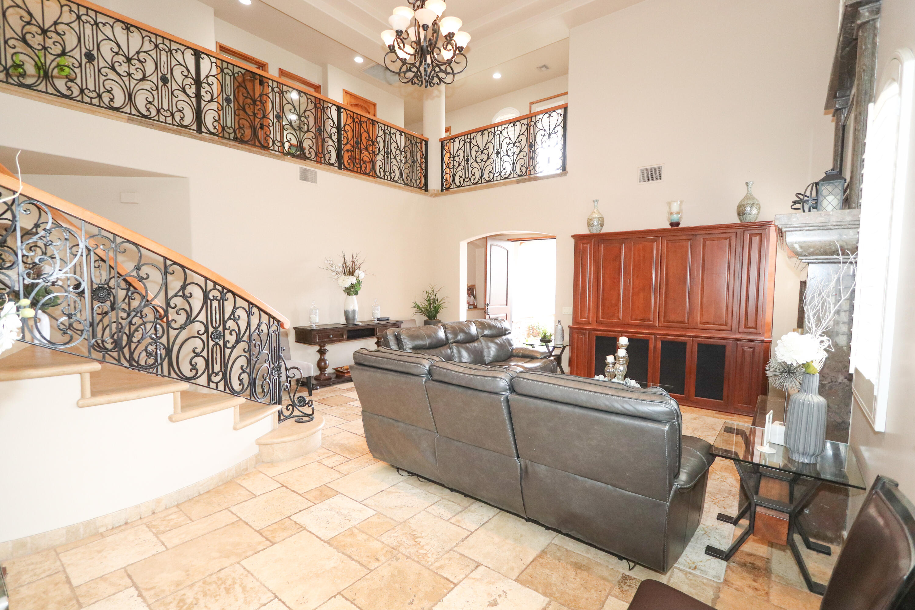 31575 El Toro Road Cathedral City, CA 92234 - Photo 2 of 36 4D875D95-BAE4-45BB-BBB6-81871963B445