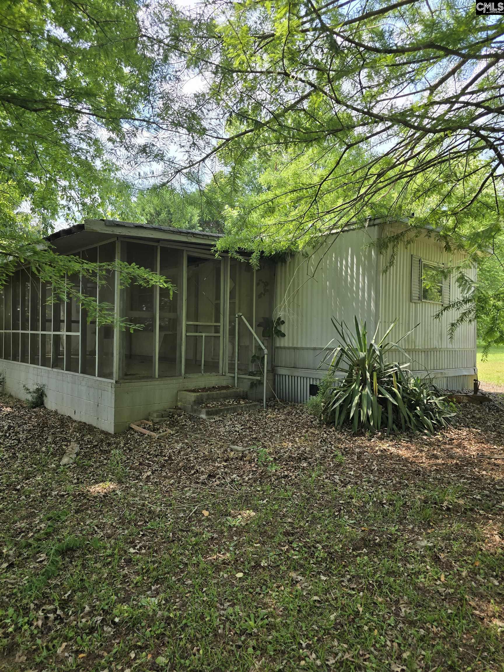 1193 Harvest Road Saluda, SC 29138 - Photo 5 of 9 a view of a backyard