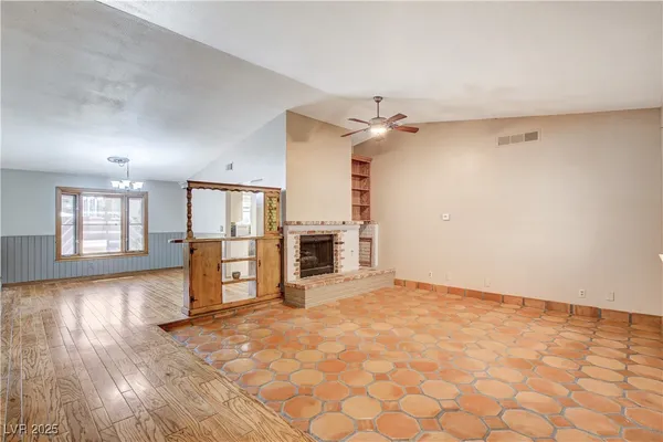 $725,000 | 845 Robinson Lane, Boulder City, NV 89005