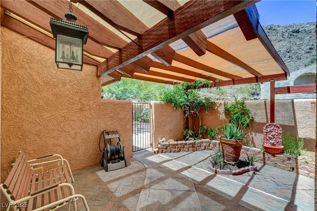 $749,900 | 845 Robinson Lane, Boulder City, NV 89005