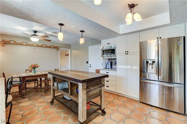 $749,900 | 845 Robinson Lane, Boulder City, NV 89005