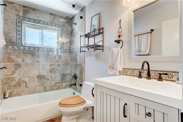 $749,900 | 845 Robinson Lane, Boulder City, NV 89005