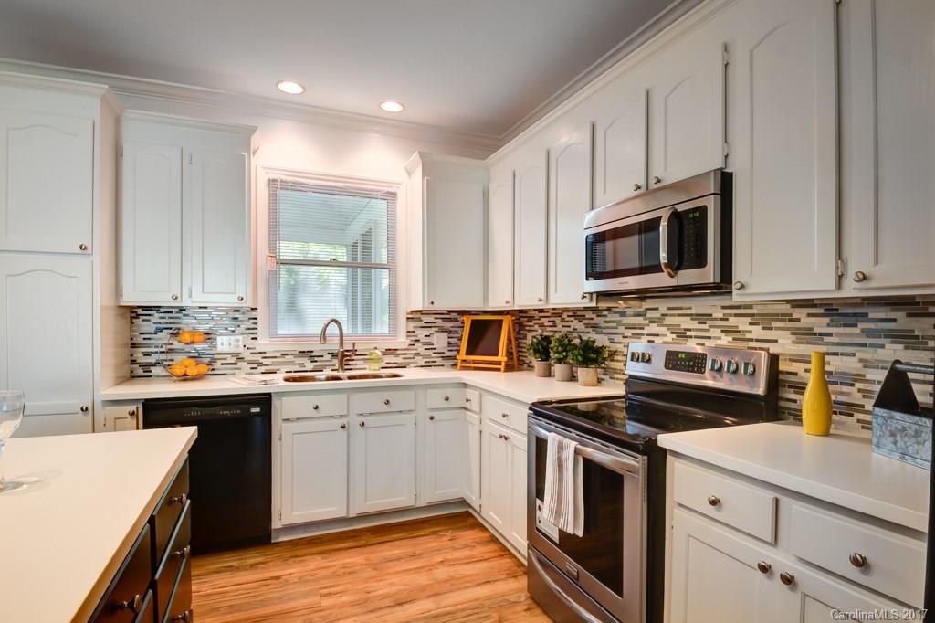 675 Normandy Road, Unit 4 Mooresville, NC 28117 - Photo 12 of 24 Gallery Image 12