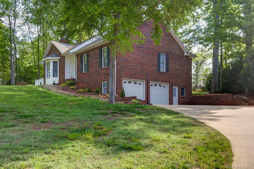 675 Normandy Road, Unit 4 Mooresville, NC 28117 - Photo 3 of 24 Gallery Image 3