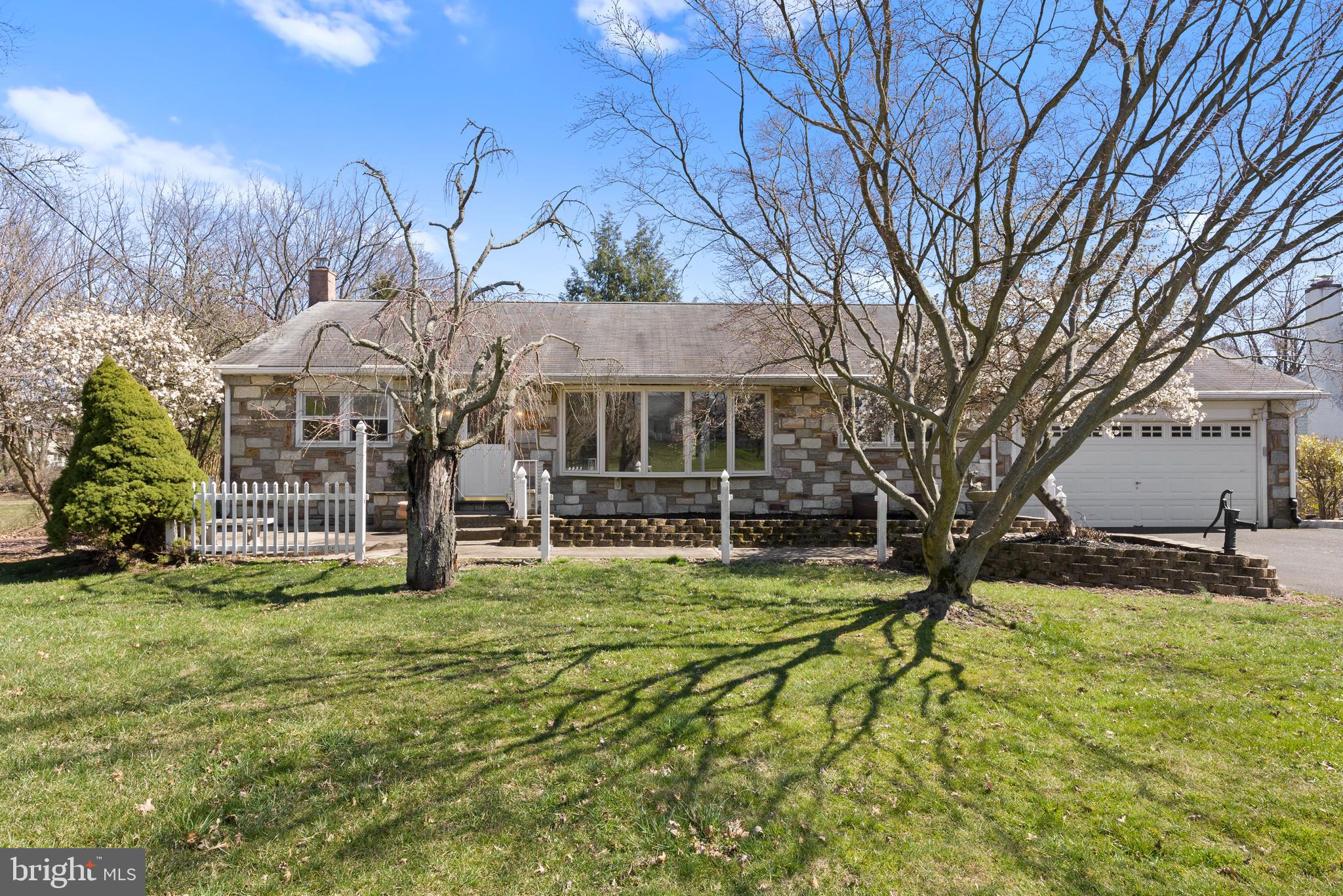 1231 West Orvilla Road Hatfield, PA 19440 - Photo 1 of 52 House Front