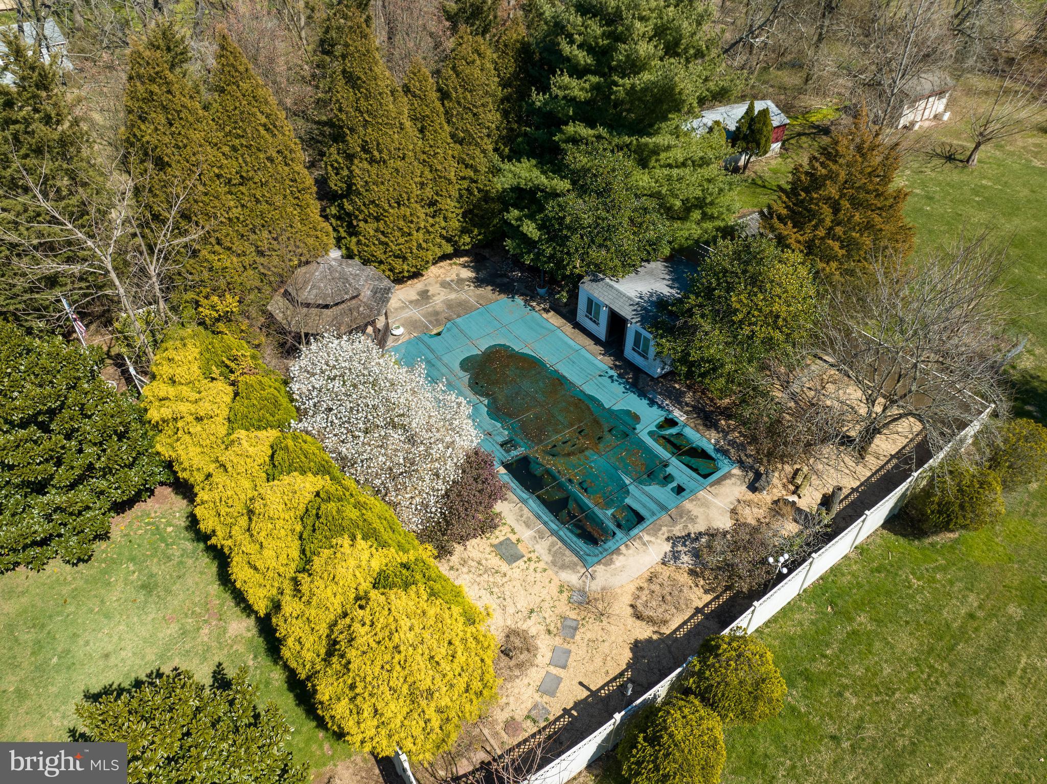 1231 West Orvilla Road Hatfield, PA 19440 - Photo 4 of 52 Pool Aerial