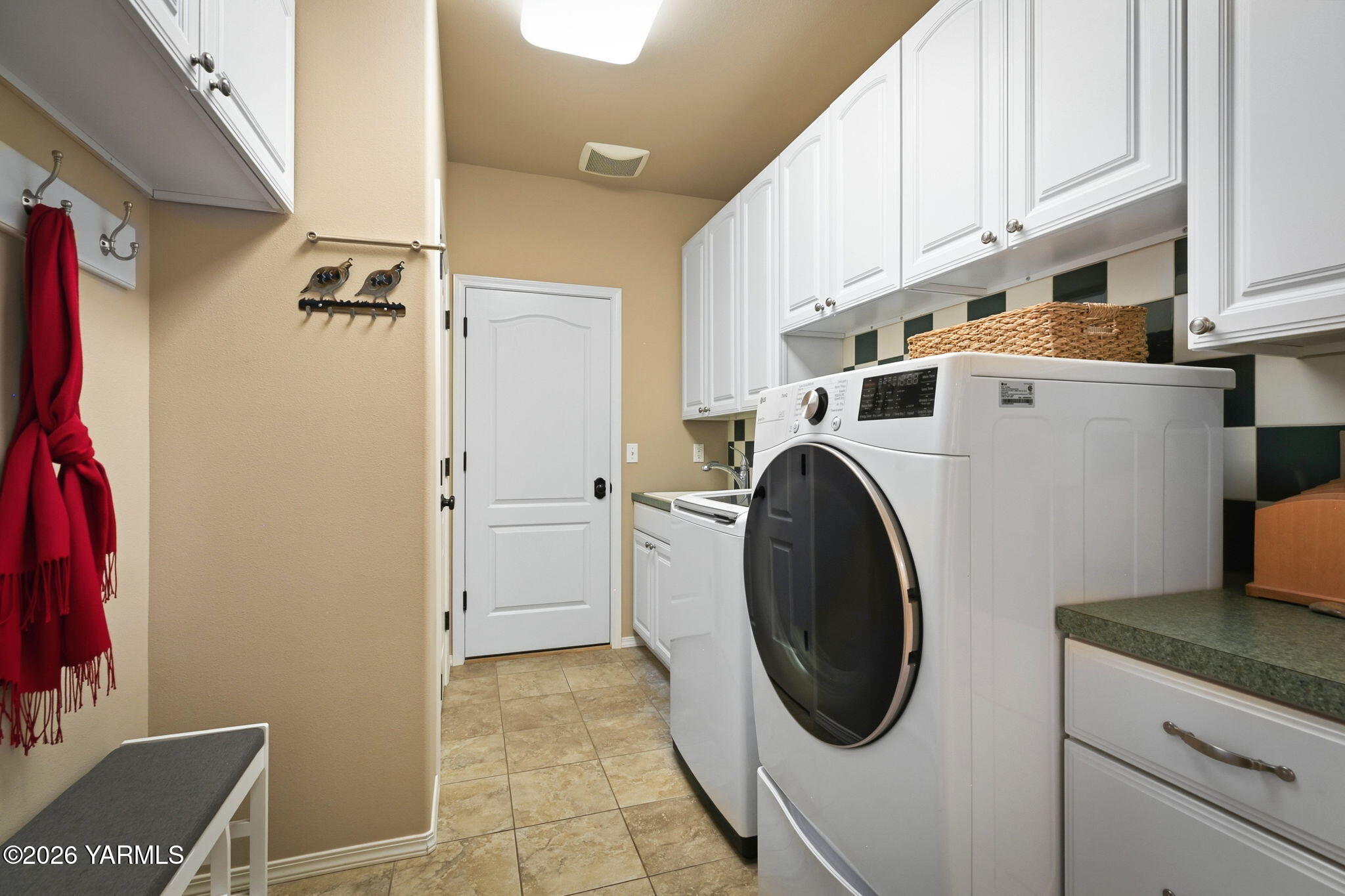 6360 Naches Heights Road Yakima, WA 98908 - Photo 37 of 38 Laundry with Pantry and Storage