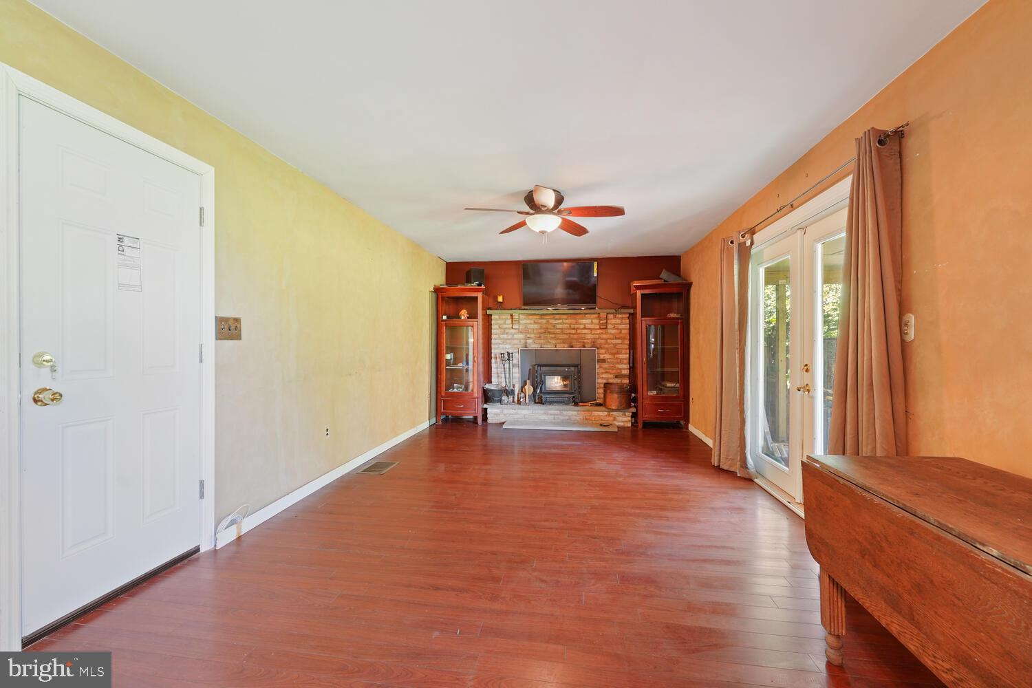 124 Locust Knoll Road Downingtown, PA 19335 - Photo 8 of 28 Gallery Image 8