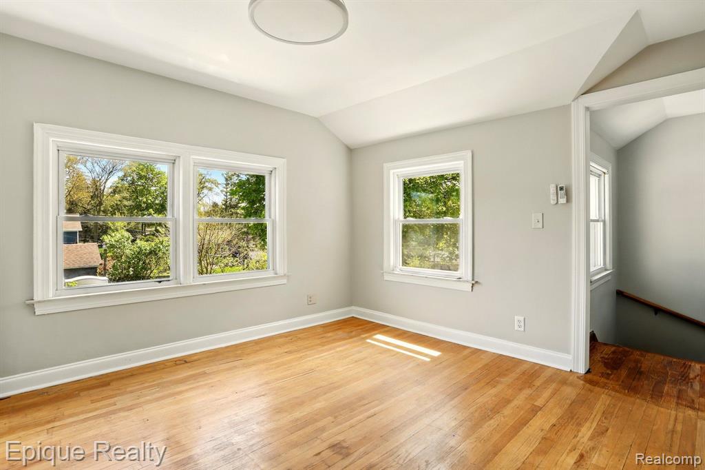 333 Woodward Avenue, Unit 4 Rochester, MI 48307 - Photo 7 of 13