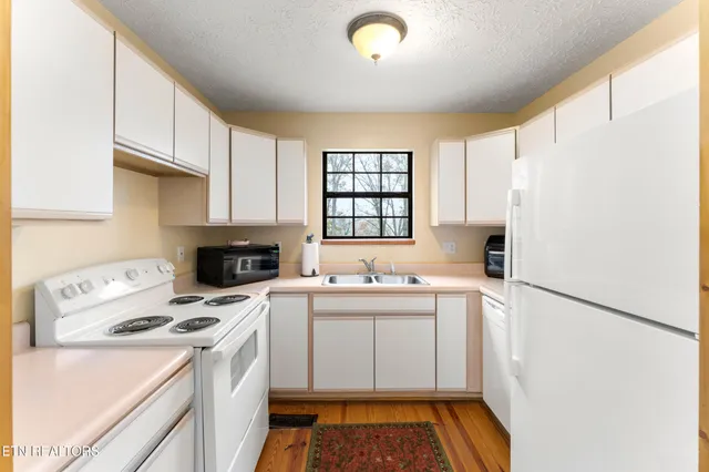 $449,000 | 813 South New Era Road, Sevierville, TN 37862