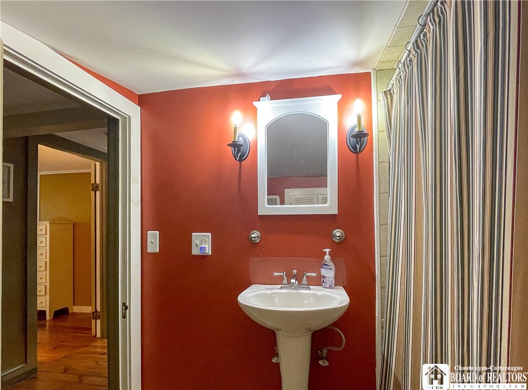 4994 West Lake Road Chautauqua, NY 14757 - Photo 28 of 36 Second floor bath