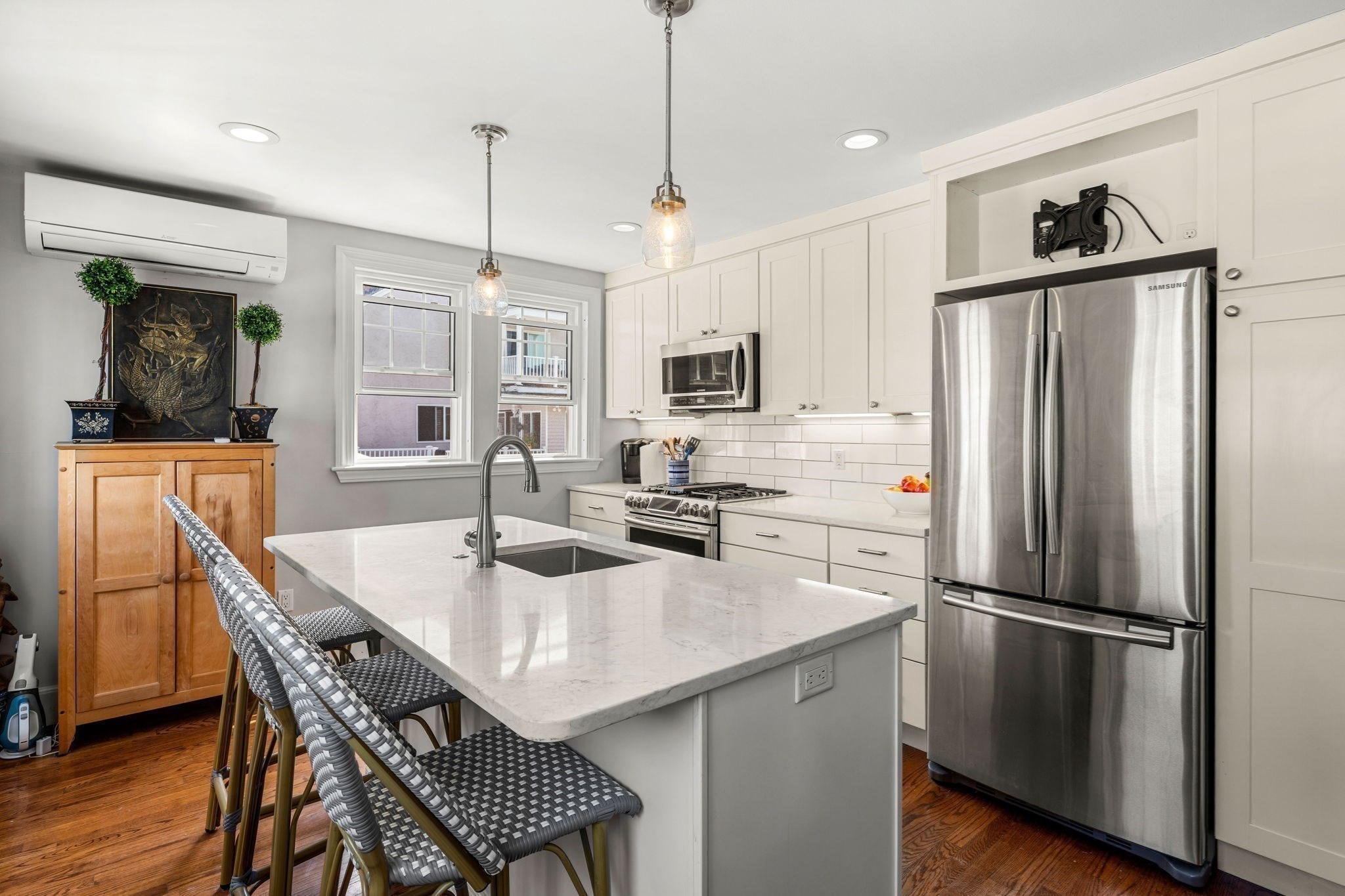 6 Fox Hill Road Nahant, MA 01908 - Photo 13 of 36 Gallery Image 13